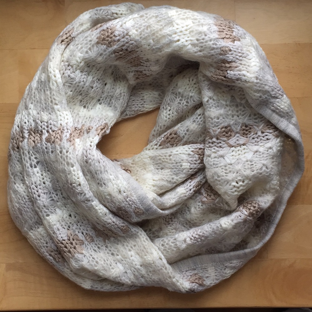 Loft infinity scarf